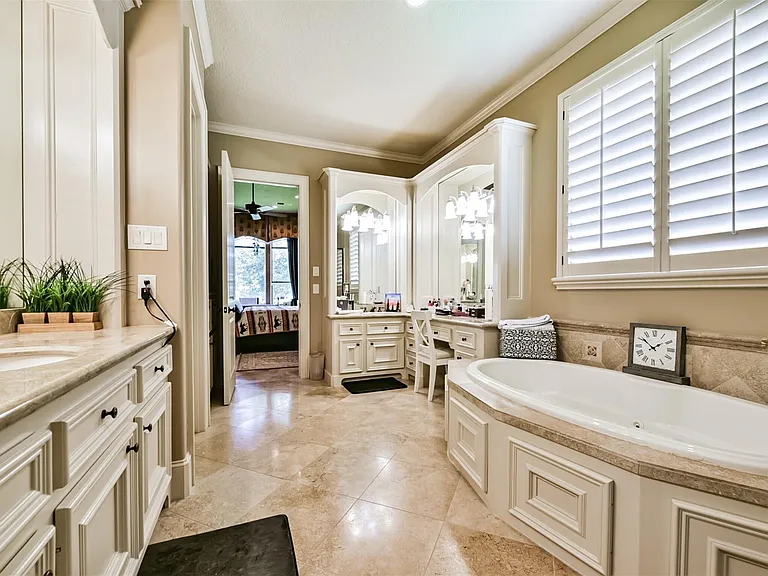 7603 Catalina Island Dr — Photo 25