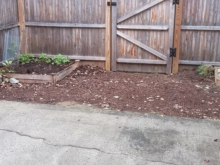 32 Webster Ct — Photo 13