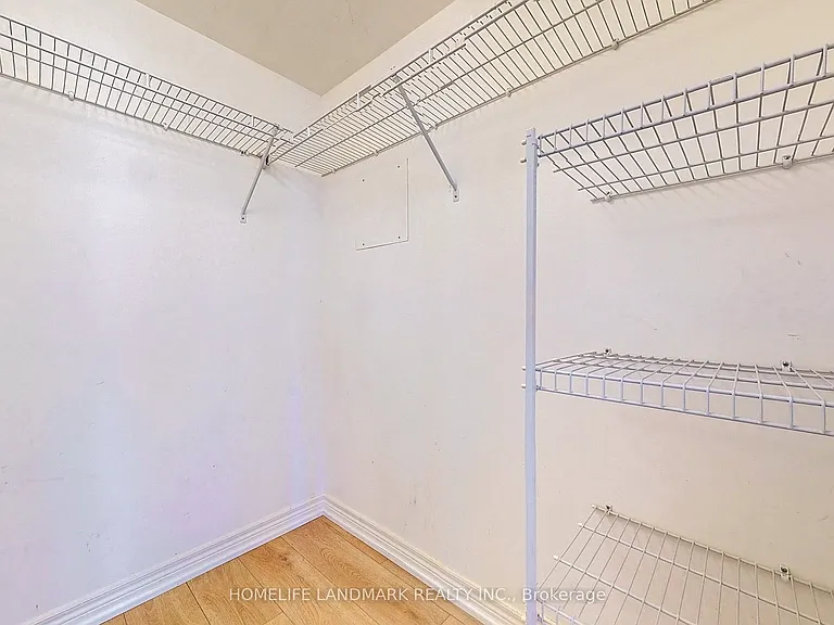 30 Grand Trunk Cres #901 — Photo 21