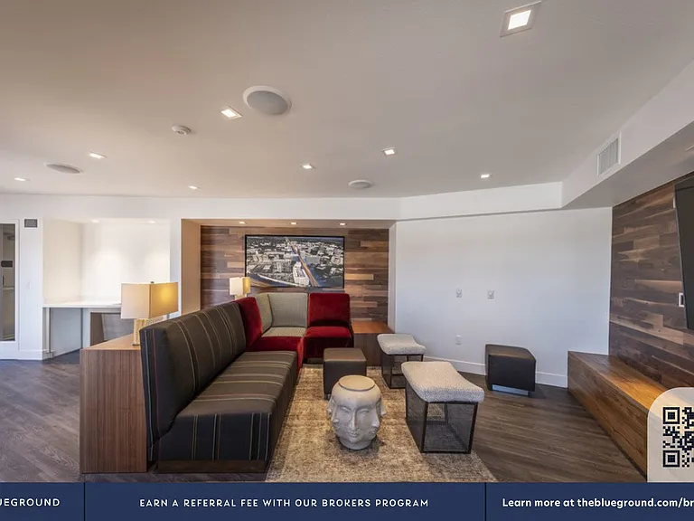 Building's Lounge