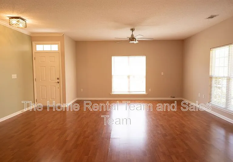 10 Arbors Cir — Photo 11