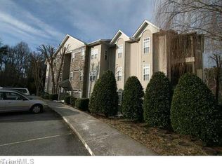 3004D Greystone Point #D, Greensboro, NC 27410