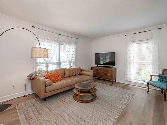 5th image of 7500 Roswell Rd Unit 33