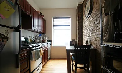 Rented by Century 21 Premier 