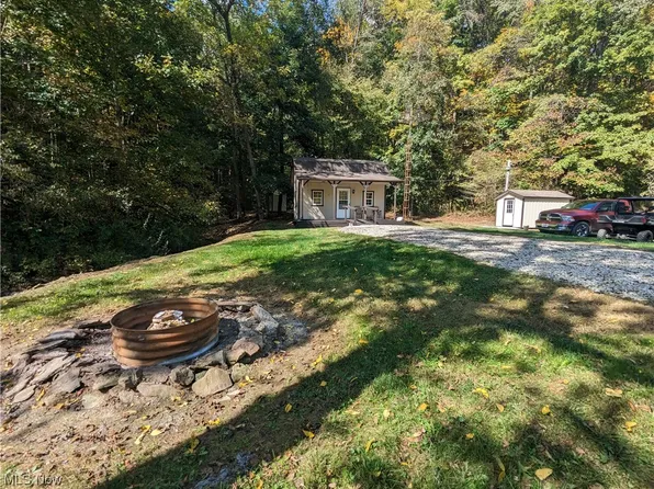 Brown Peavine Rd, Alledonia, OH 43902