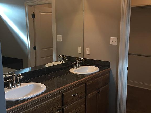 Double sinks in master