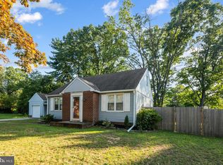 84 Oak Ave, Blackwood, NJ 08012