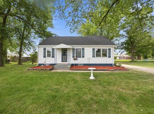 4018 E Rotamer Rd, Janesville, WI 53546