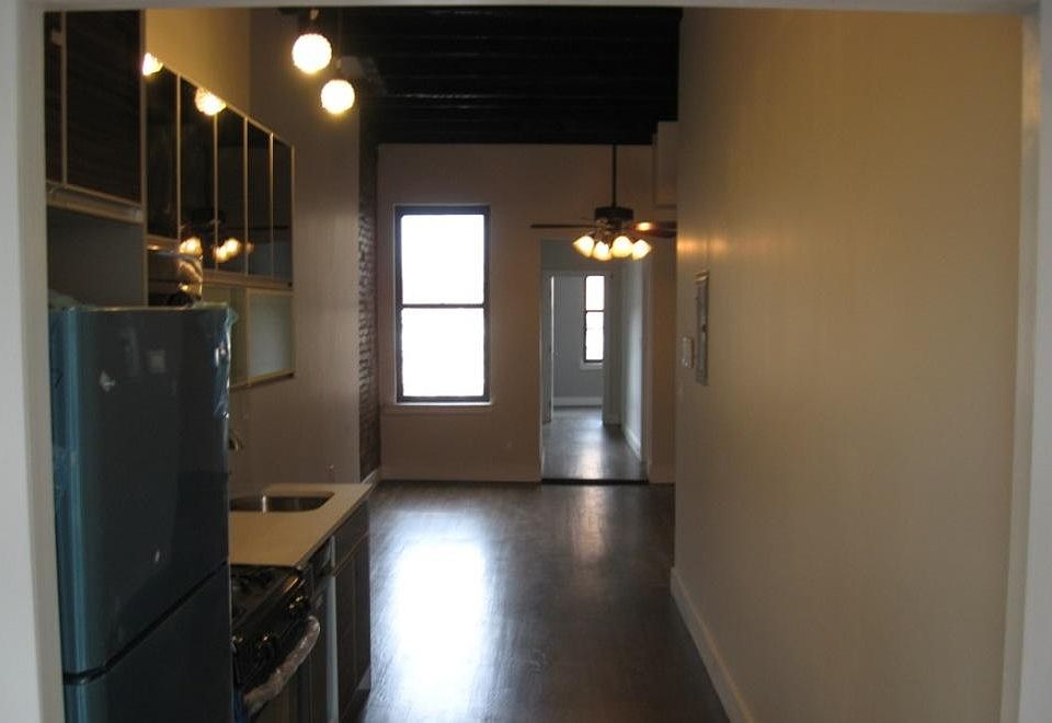 2nd image of 739 Macdonough St APT 4