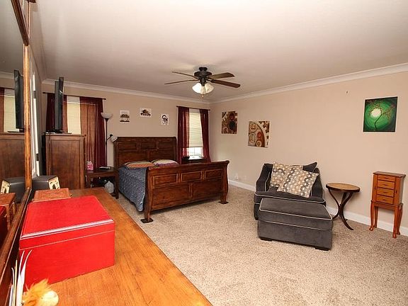 5th image of 1723 Cabana Dr