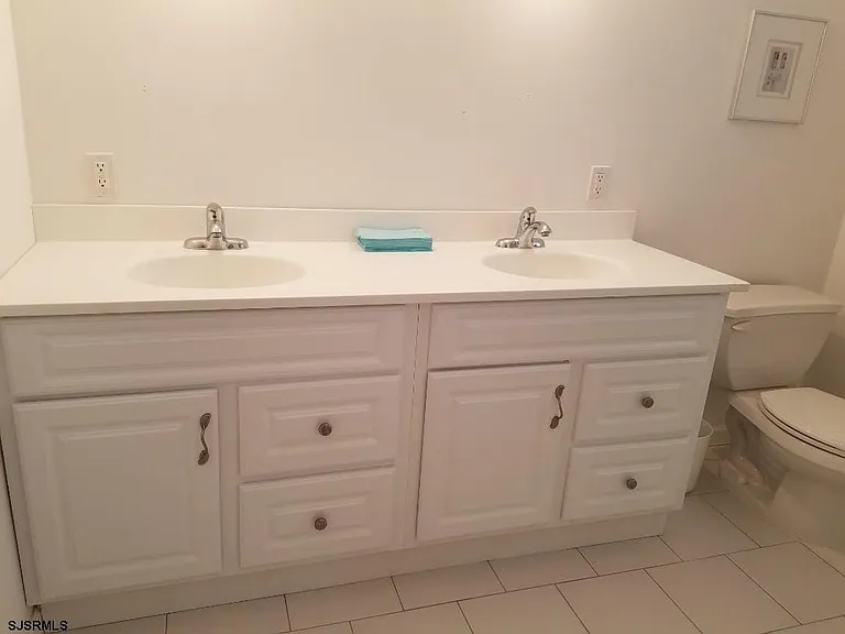 8606 Monmouth Ave #9/13 — Photo 17