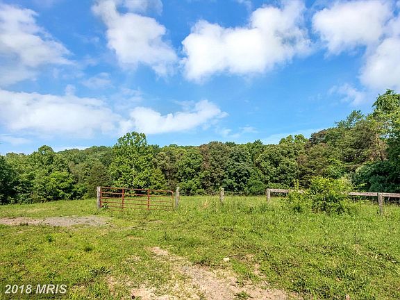 Large fields..over 4 acres!!