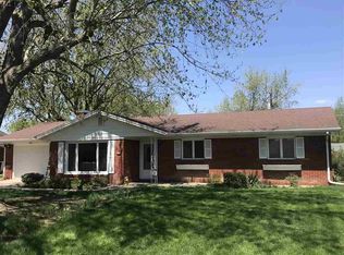 208 W Briar Rd, Hartford City, IN 47348
