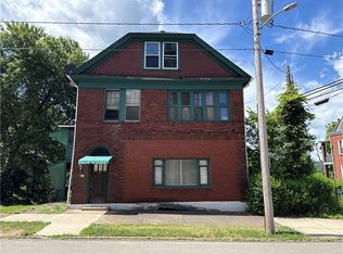 601 6th St, Pitcairn, PA 15140
