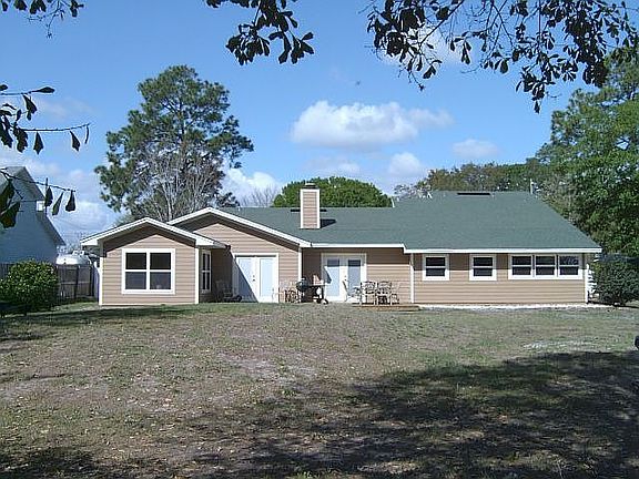 Huge Backyard with plenty of room for a pool!