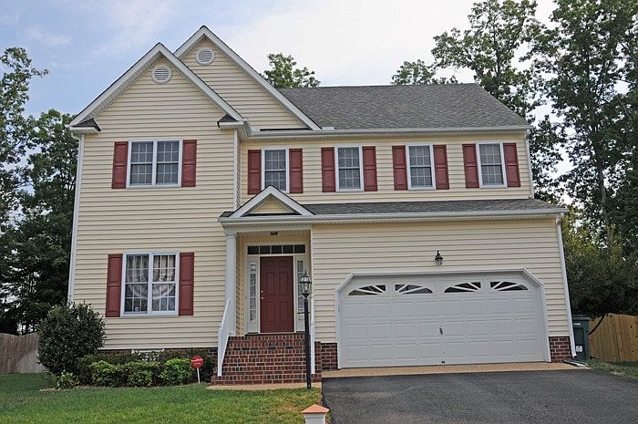 1st image of 9520 Pine Trails Ct