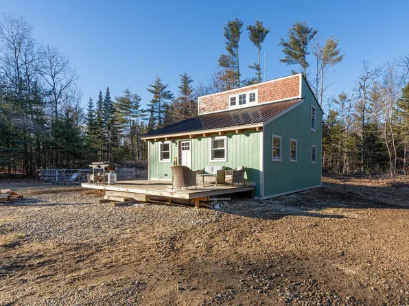 46 Courtland Drive, Danbury, NH 03230