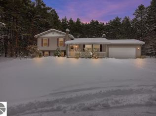 3449 Paradise Rd, Kingsley, MI 49649