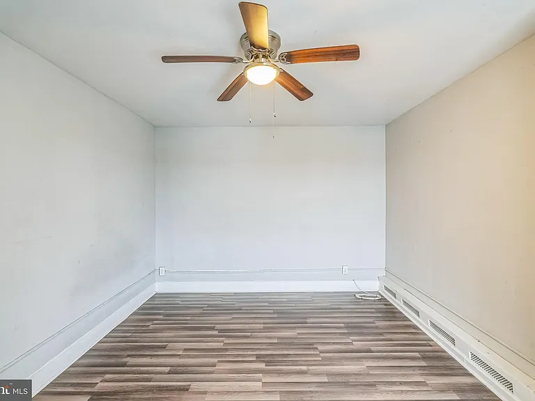 4658 Mansion St — Photo 22