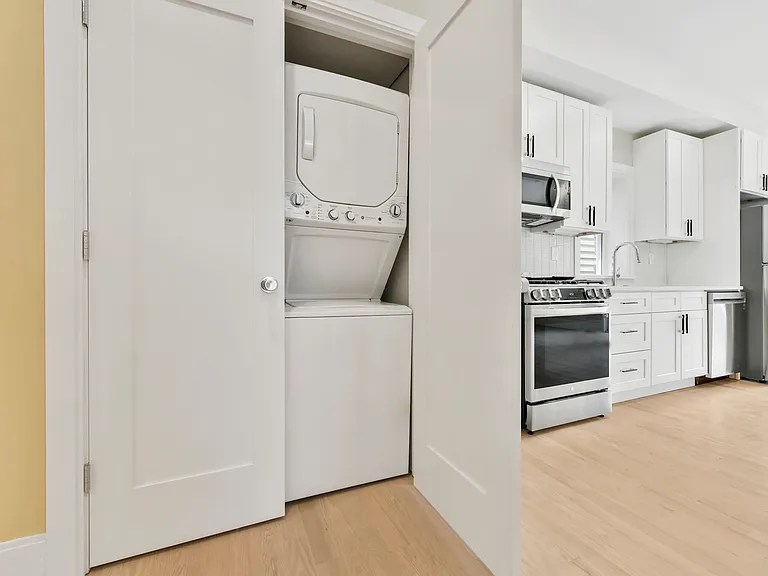 184 Paris St #3 — Photo 14