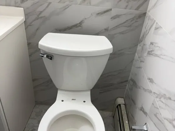 24907 88th Rd #2, Bellerose, NY 11426