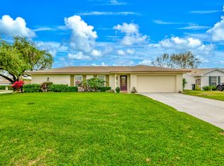 4072 Jonquil Cir N, Palm Beach Gardens, FL 33410