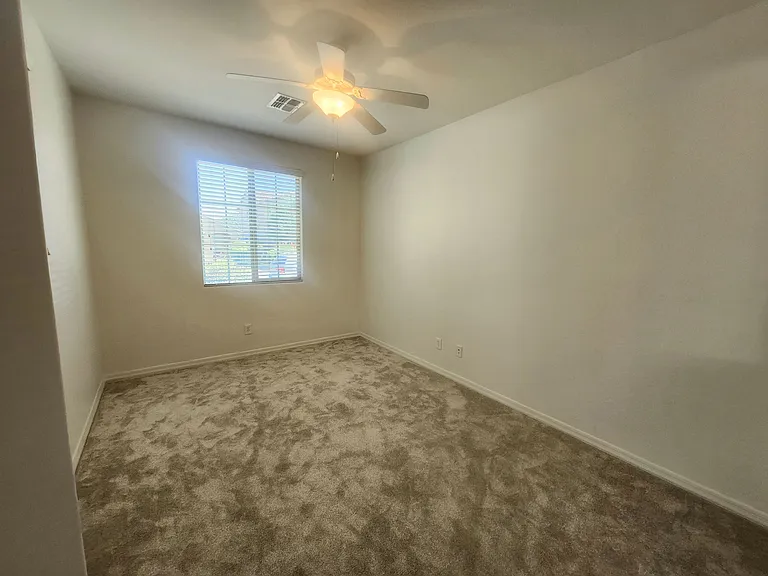 139 W Leatherwood Ave — Photo 4