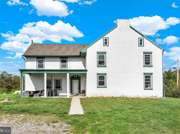 16 Eisenhart Mill Rd, East Berlin, PA 17316