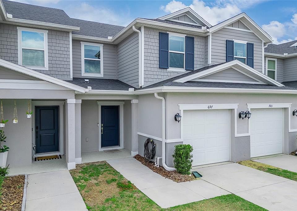 1st image of 697 Stoney Point Cir