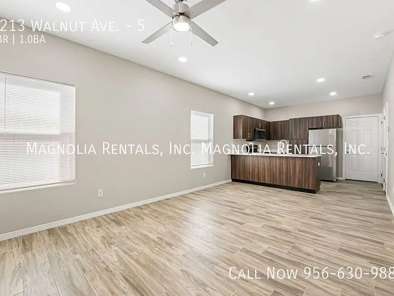4213 Walnut Ave #5 — Photo 4