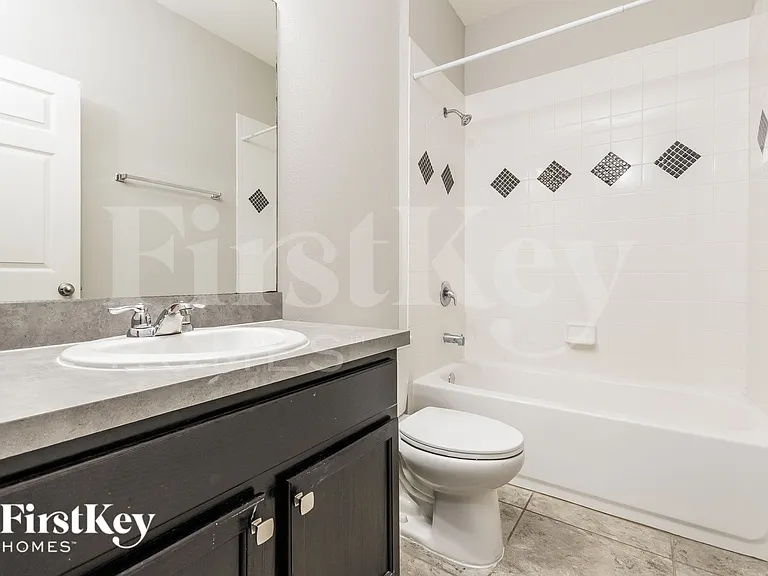 3929 Pine Gate Trl — Photo 10