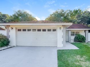 1178 Breeze Dr, Largo, FL 33770