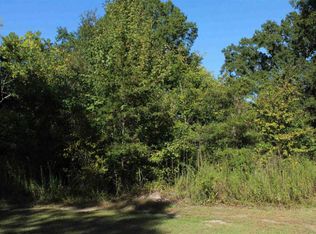 1318 Gordon St, Camden, SC 29020