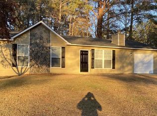 647 Post Oak Rd, Jonesboro, GA 30238