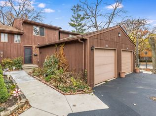 1403 Midland Ct, Joliet, IL 60436