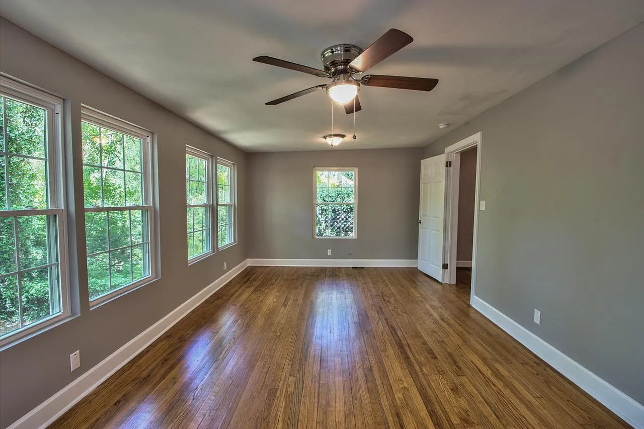 409 Perkins St — Photo 4