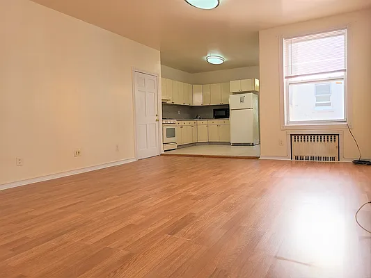 Rented by Virtual Real Estate | media 13