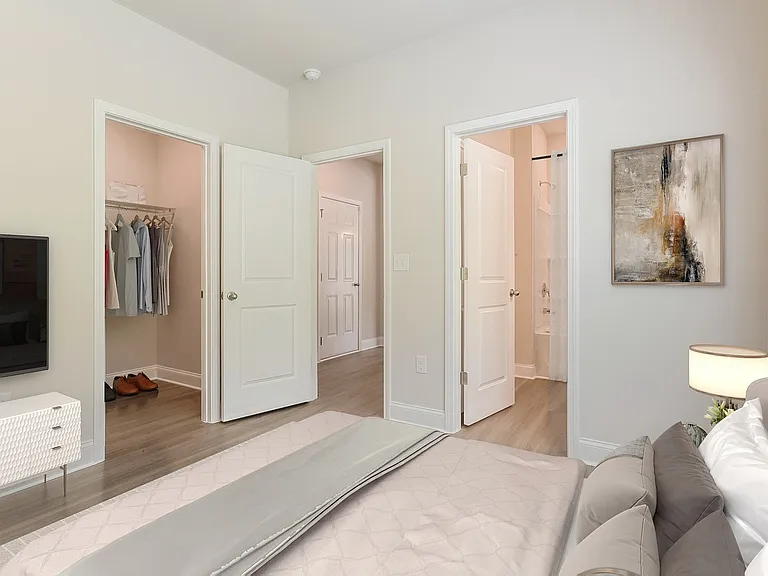 Summerwell Cedarcrest — Photo 14
