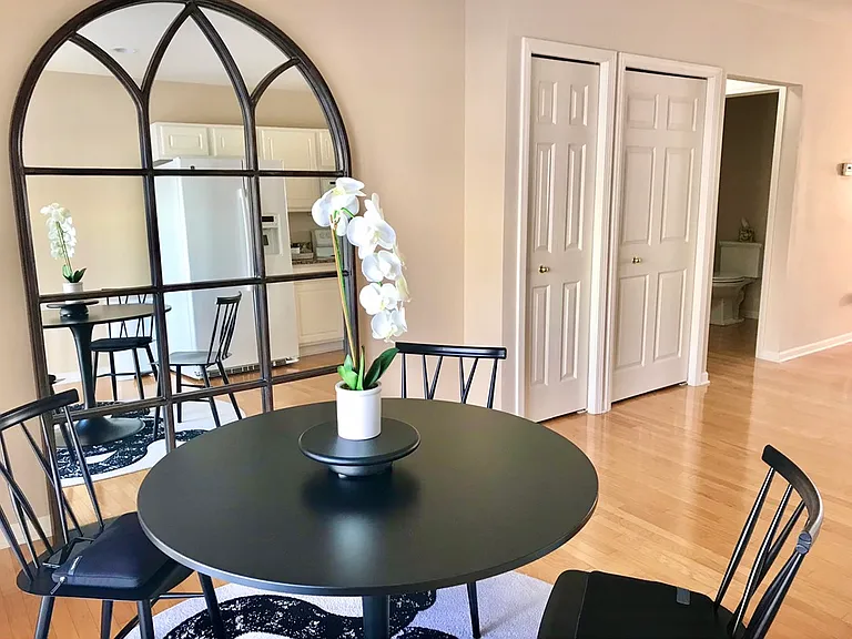 3257 Newbury Pl #20 — Photo 6