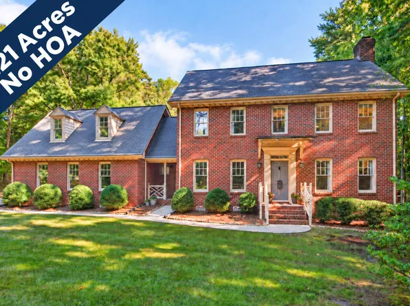 1401 Blaire Woods Dr, Raleigh, NC 27610