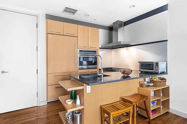 Sold by Brown Harris Stevens | media 20