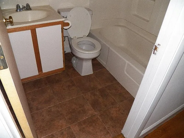 683 Washington St #5 — Photo 10