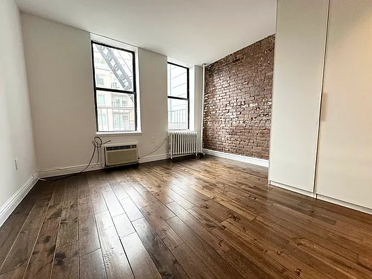 Rented by Brighton Management | media 2