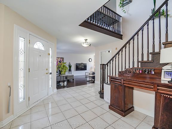 3rd image of 4296 Claypine Rise