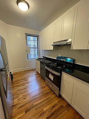 1st image of 31 Tiemann Pl APT 41