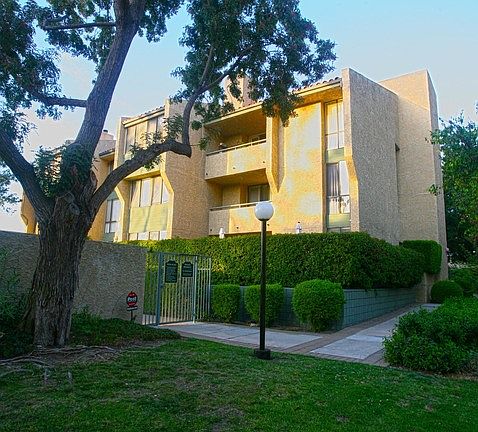 2nd image of 4275 Via Arbolada Unit 302
