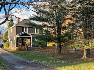 1392 Queensborough Rd, Tweed, ON K0K2K0