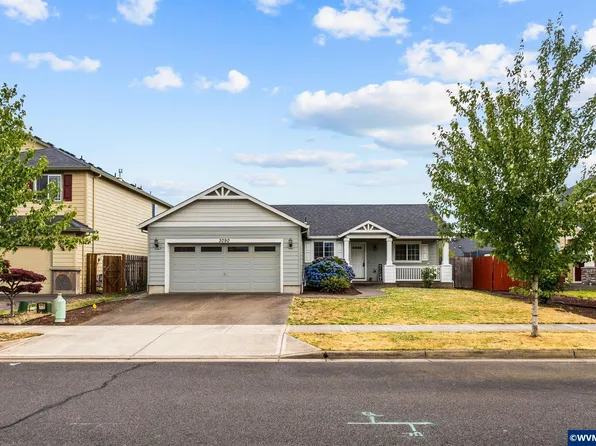 3090 Reed Ave, Woodburn, OR 97071