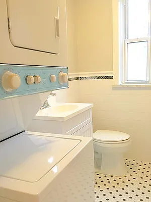 Rented by Rapid Realty Cobble Hill | media 46