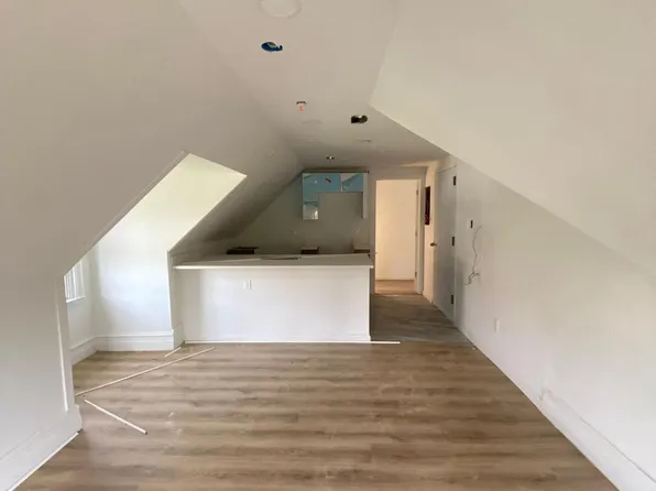 260 W Johnson St #5L, Philadelphia, PA 19144